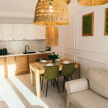 Uroczy Belle View Jacuzzi Sauny Apartamento