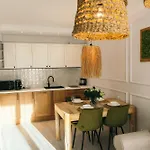Uroczy Belle View Jacuzzi Sauny Centrum *