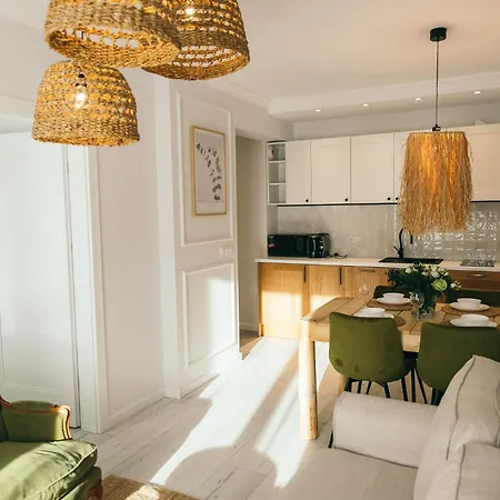 Uroczy Belle View Apartament