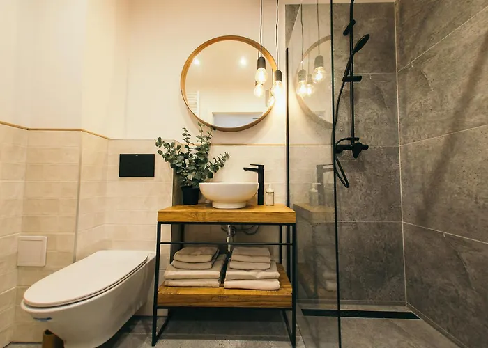 Uroczy Belle View Jacuzzi Sauny