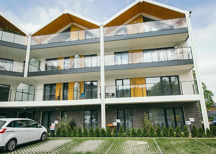 Uroczy Belle View Jacuzzi Sauny Apartment *